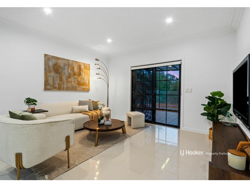 33 Cassia Place, Stretton QLD 4116