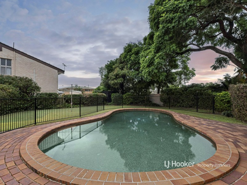 28 Darlington Street, Macgregor QLD 4109