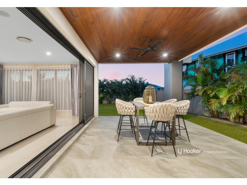 1 Slobodian Avenue, Eight Mile Plains QLD 4113