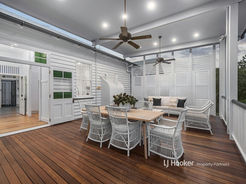 10 Dansie Street, Greenslopes QLD 4120