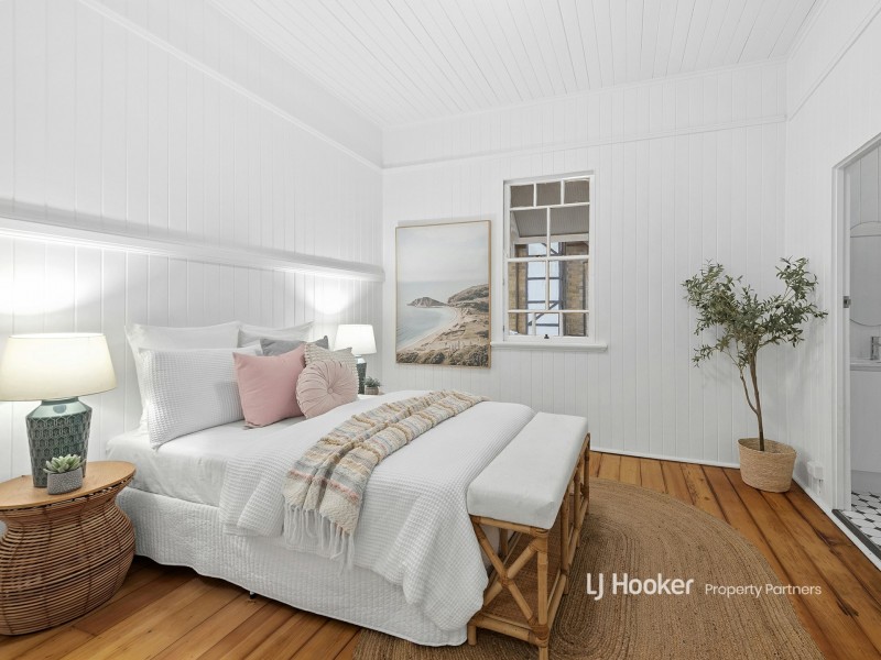 10 Dansie Street, Greenslopes QLD 4120