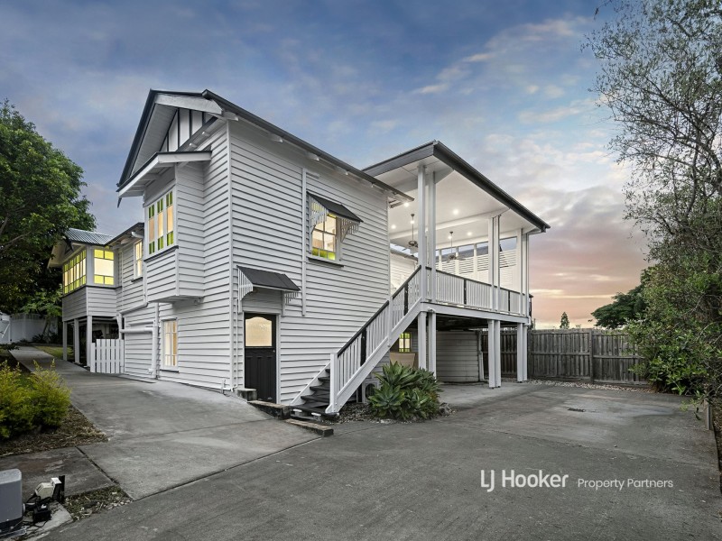 10 Dansie Street, Greenslopes QLD 4120