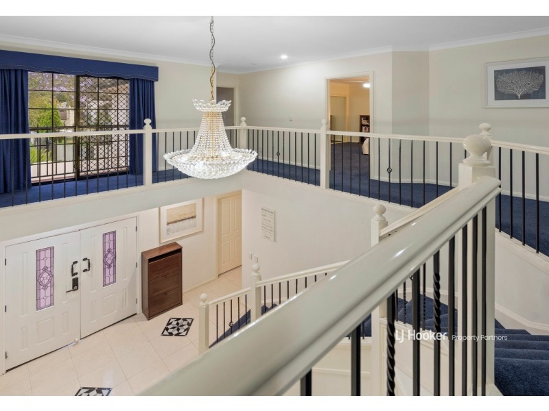 63 Dandelion Street, Eight Mile Plains QLD 4113