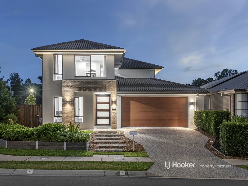 34 Macadamia Circuit, Park Ridge QLD 4125