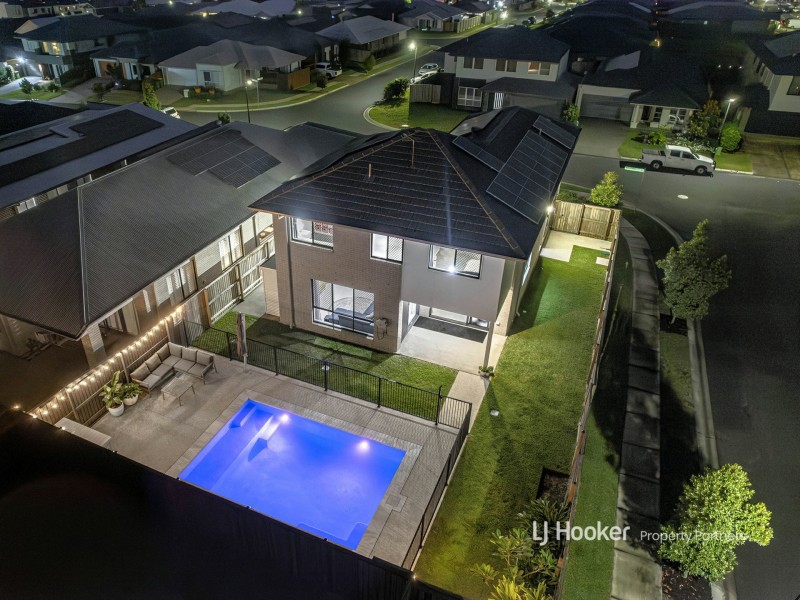 34 Macadamia Circuit, Park Ridge QLD 4125