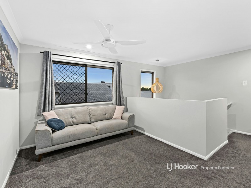 34 Macadamia Circuit, Park Ridge QLD 4125