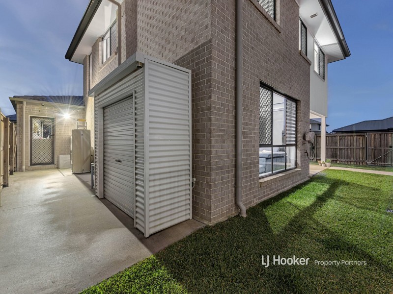 34 Macadamia Circuit, Park Ridge QLD 4125