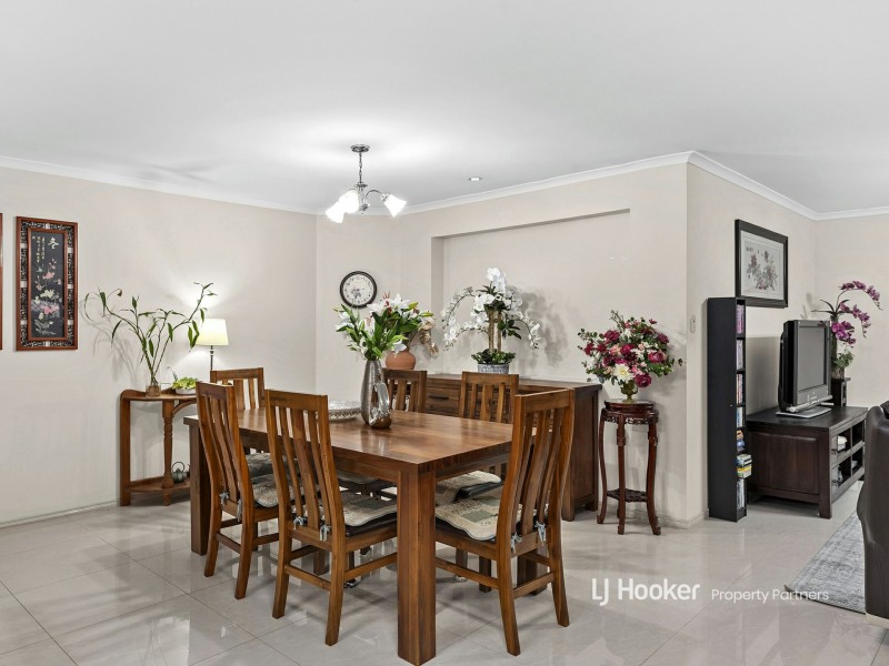 34 Eastwood Drive, Mansfield QLD 4122