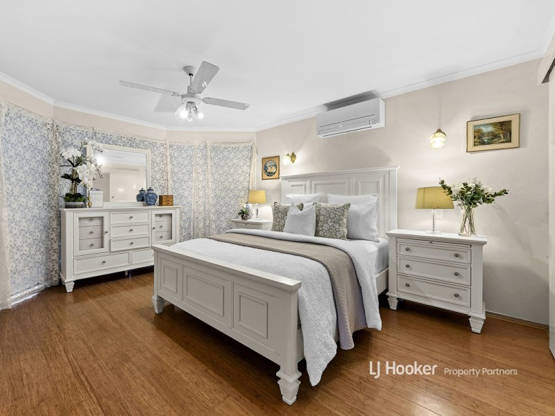 34 Eastwood Drive, Mansfield QLD 4122