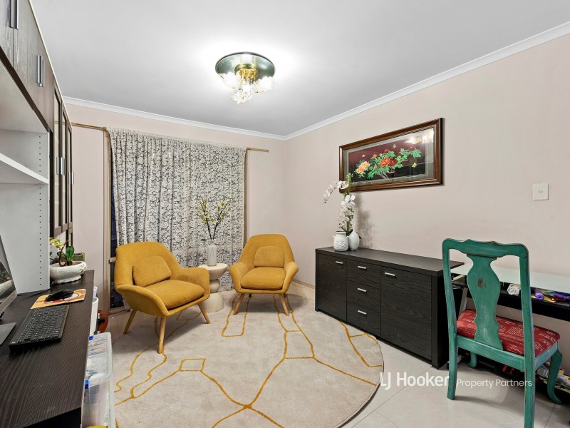 34 Eastwood Drive, Mansfield QLD 4122
