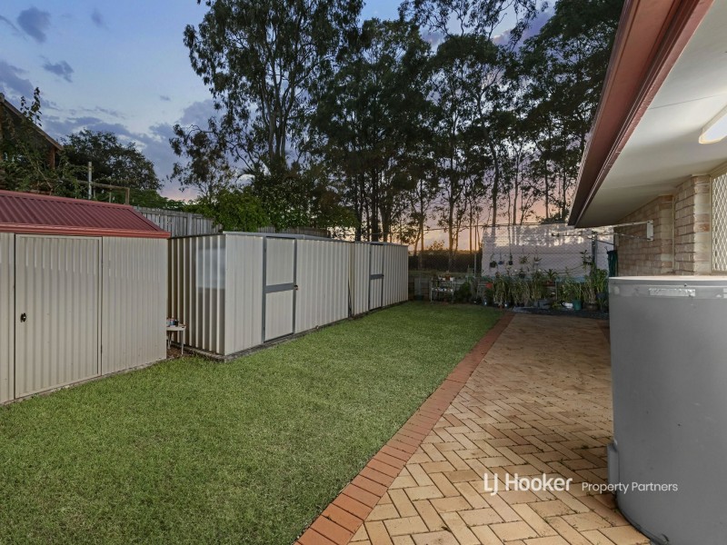 34 Eastwood Drive, Mansfield QLD 4122