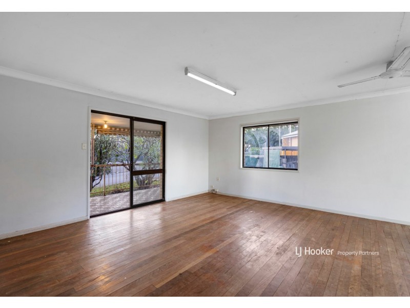 6 Nidalla Street, Macgregor QLD 4109