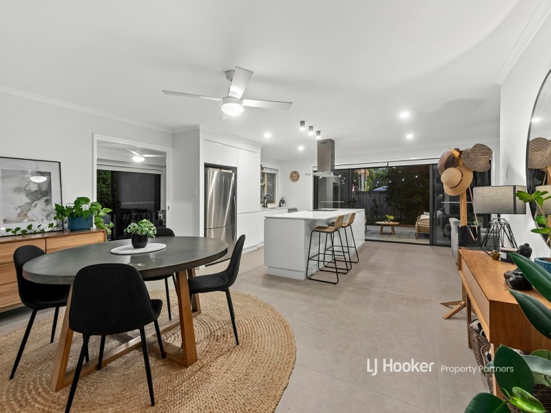 28 Yewleaf Place, Calamvale QLD 4116