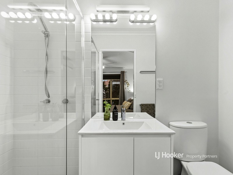 28 Yewleaf Place, Calamvale QLD 4116