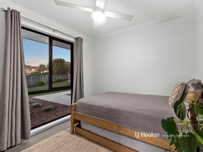 28 Yewleaf Place, Calamvale QLD 4116