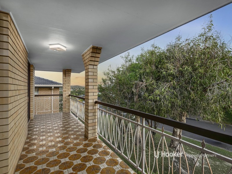 12 Glen Nevis Street, Mansfield QLD 4122