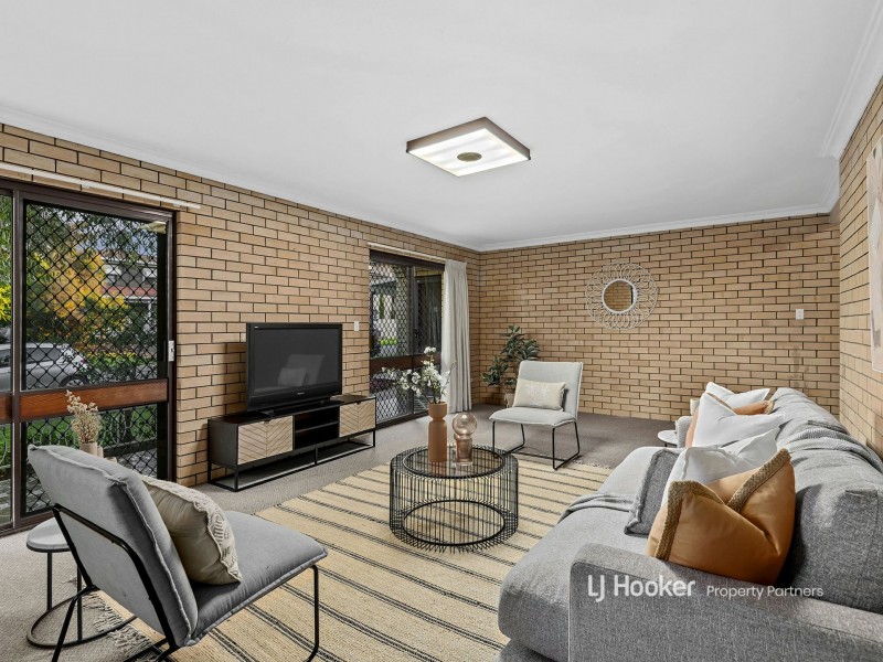 12 Glen Nevis Street, Mansfield QLD 4122