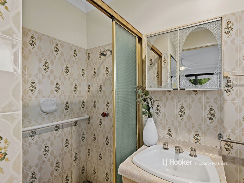 12 Glen Nevis Street, Mansfield QLD 4122