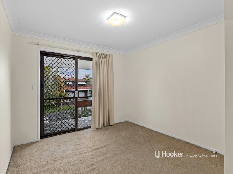 12 Glen Nevis Street, Mansfield QLD 4122