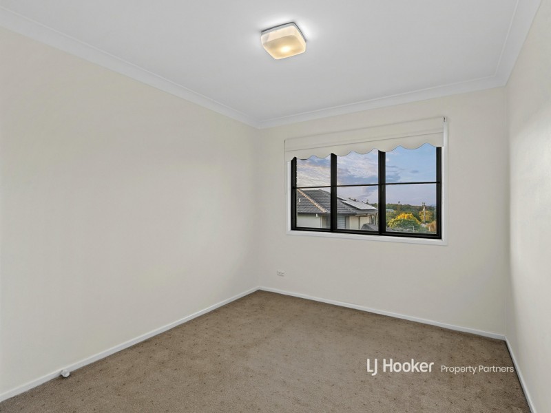 12 Glen Nevis Street, Mansfield QLD 4122