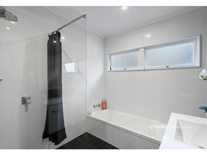 8 Romilly Street, Sunnybank Hills QLD 4109