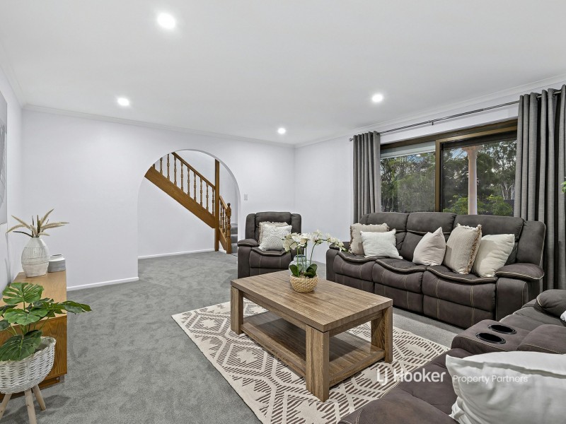 1 Banika Street, Mansfield QLD 4122