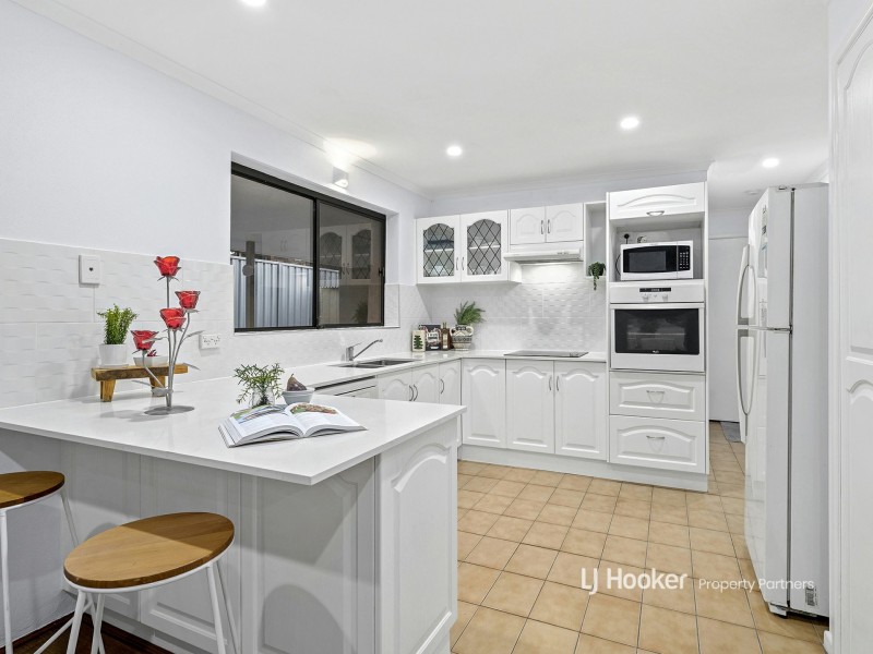 1 Banika Street, Mansfield QLD 4122