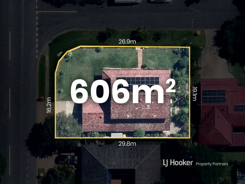 1 Banika Street, Mansfield QLD 4122