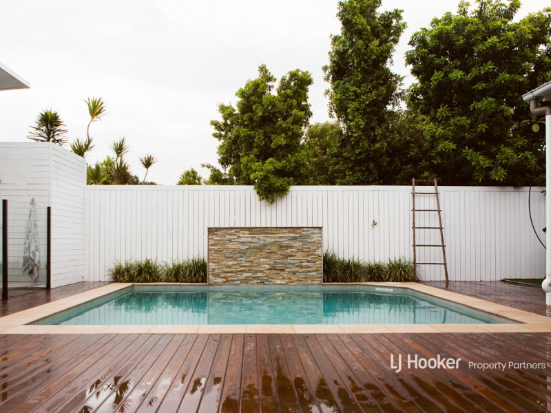 10 Todd Street, Shorncliffe QLD 4017