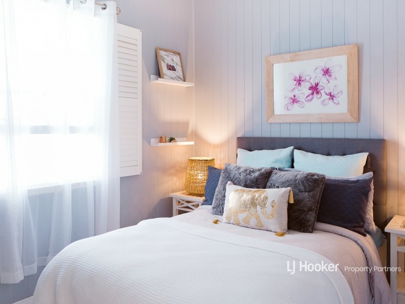 10 Todd Street, Shorncliffe QLD 4017