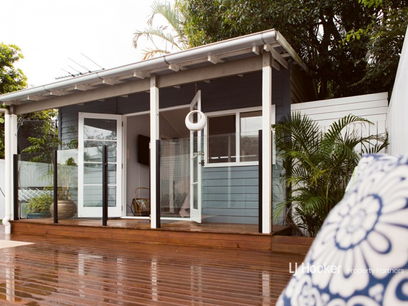 10 Todd Street, Shorncliffe QLD 4017