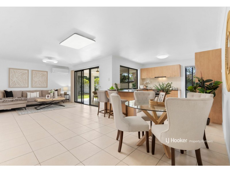 58 Wirra Circuit, Wynnum West QLD 4178