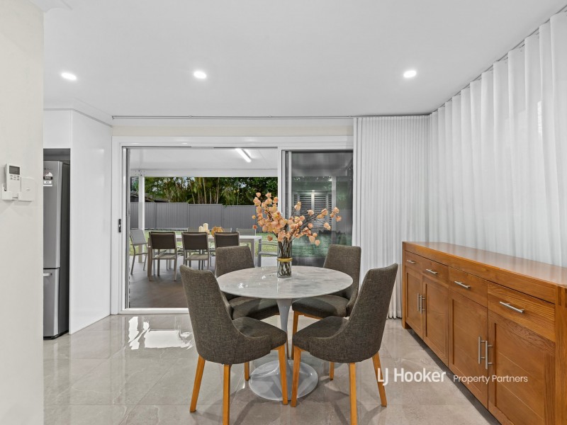 28 Kenora Street, Mansfield QLD 4122