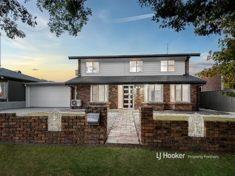 28 Kenora Street, Mansfield QLD 4122