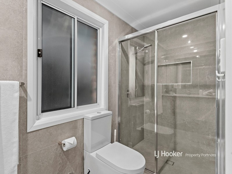 28 Kenora Street, Mansfield QLD 4122