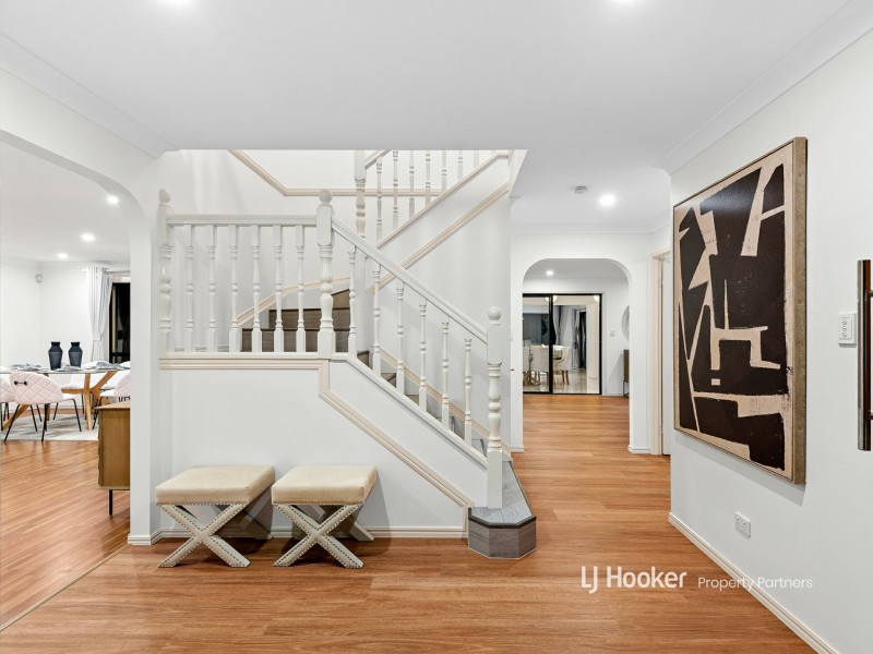 2 Yorkshire Place, Stretton QLD 4116