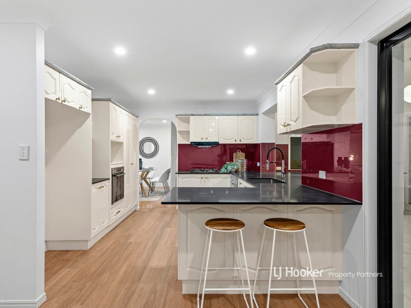 2 Yorkshire Place, Stretton QLD 4116