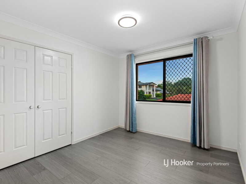 2 Yorkshire Place, Stretton QLD 4116