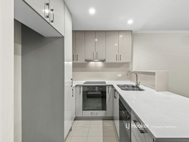309/66 Slobodian Avenue, Eight Mile Plains QLD 4113