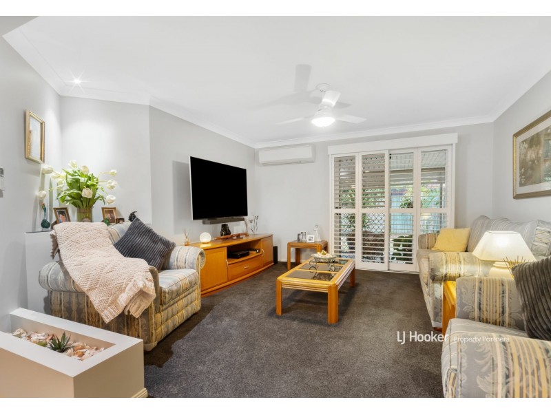 21 Seaton Place, Parkinson QLD 4115