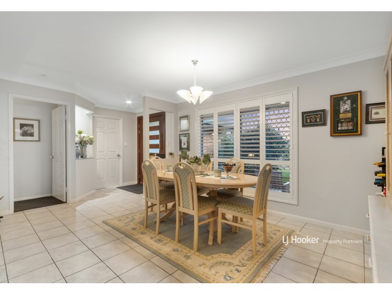 21 Seaton Place, Parkinson QLD 4115