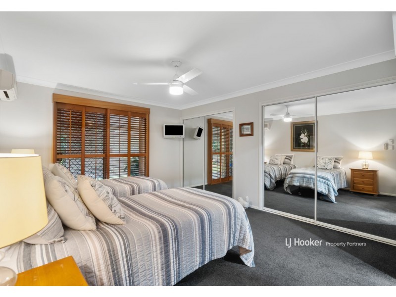 21 Seaton Place, Parkinson QLD 4115