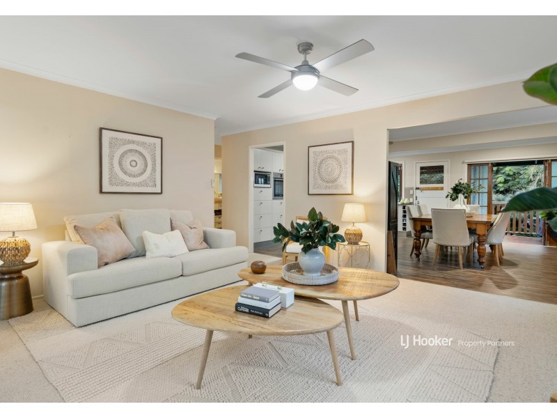 14 Hope Street, Norman Park QLD 4170