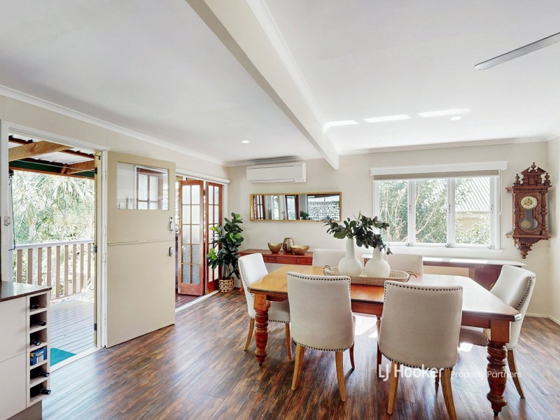 14 Hope Street, Norman Park QLD 4170