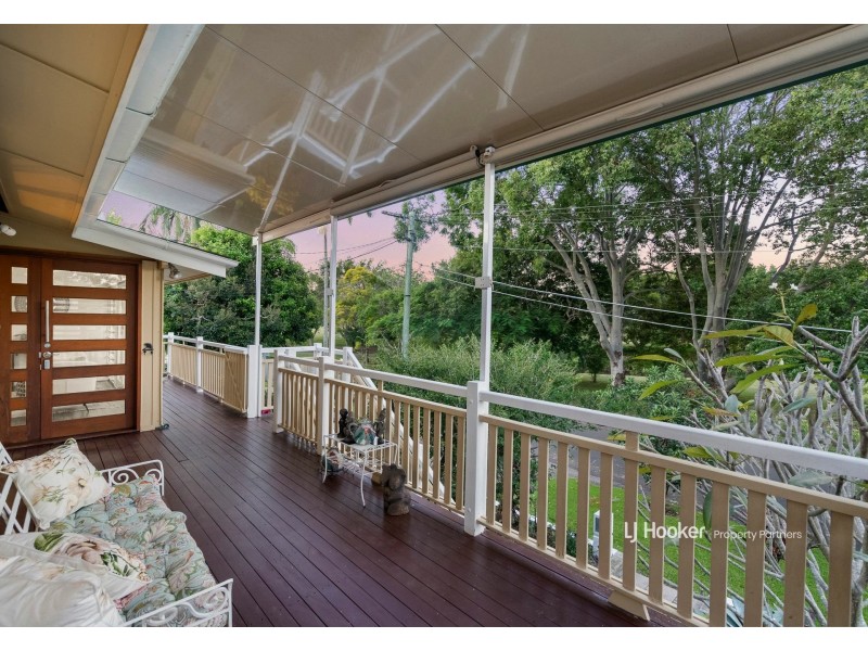 14 Hope Street, Norman Park QLD 4170