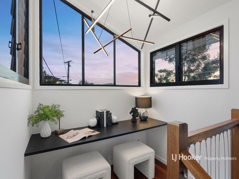 114 Kingsbury Street, Norman Park QLD 4170