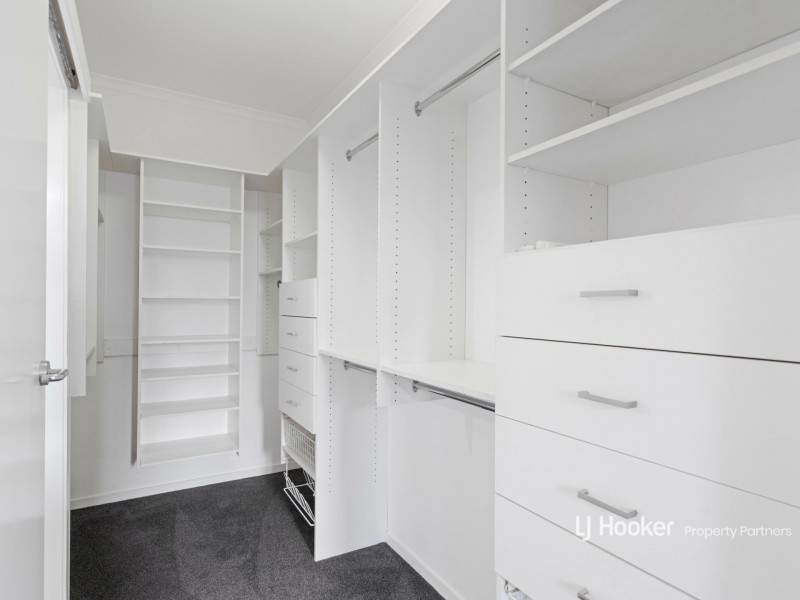 114 Kingsbury Street, Norman Park QLD 4170