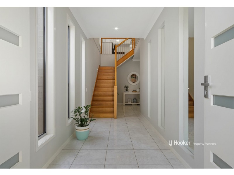 25 Carnation Road, Manly West QLD 4179