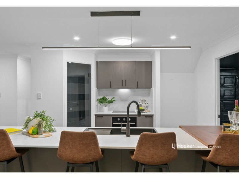 11 Wisteria Place, Calamvale QLD 4116