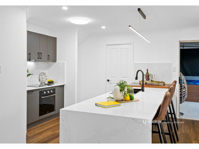 11 Wisteria Place, Calamvale QLD 4116